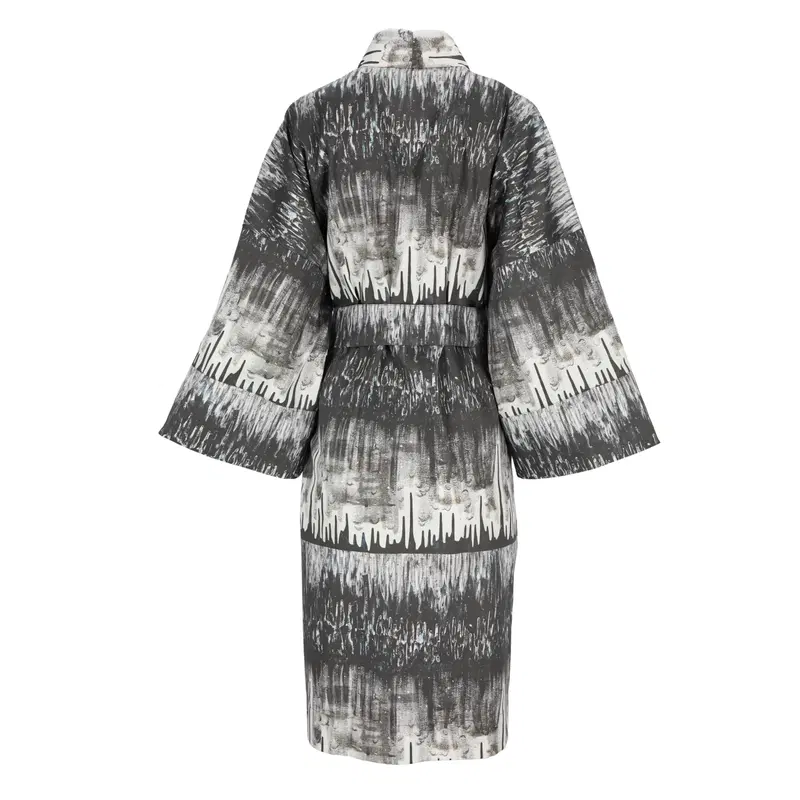 Satino chalatas kimono ,,Aušros vartai" 2