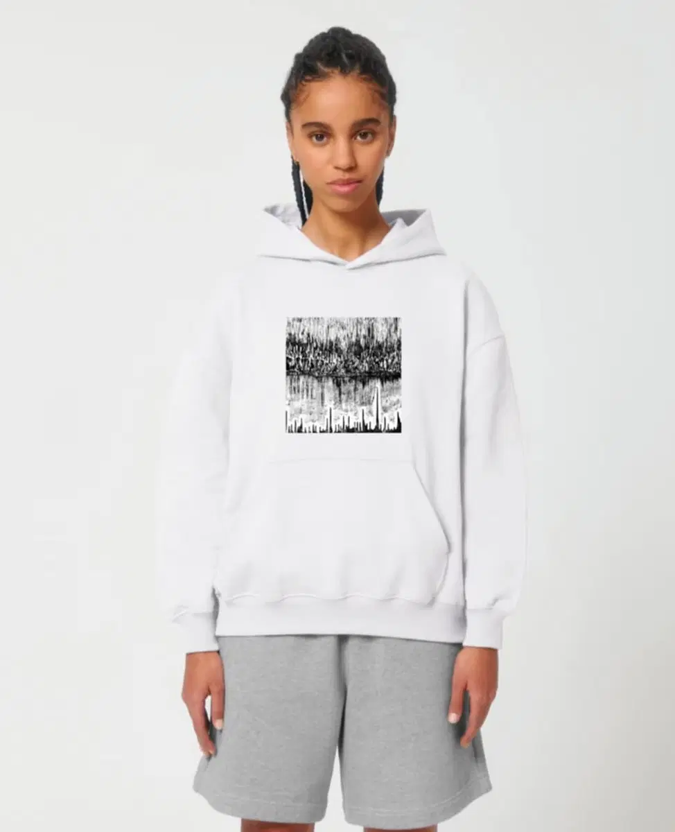 Išpirktuvių prekė. Oversize unisex džemperis ,,Aušros vartai"